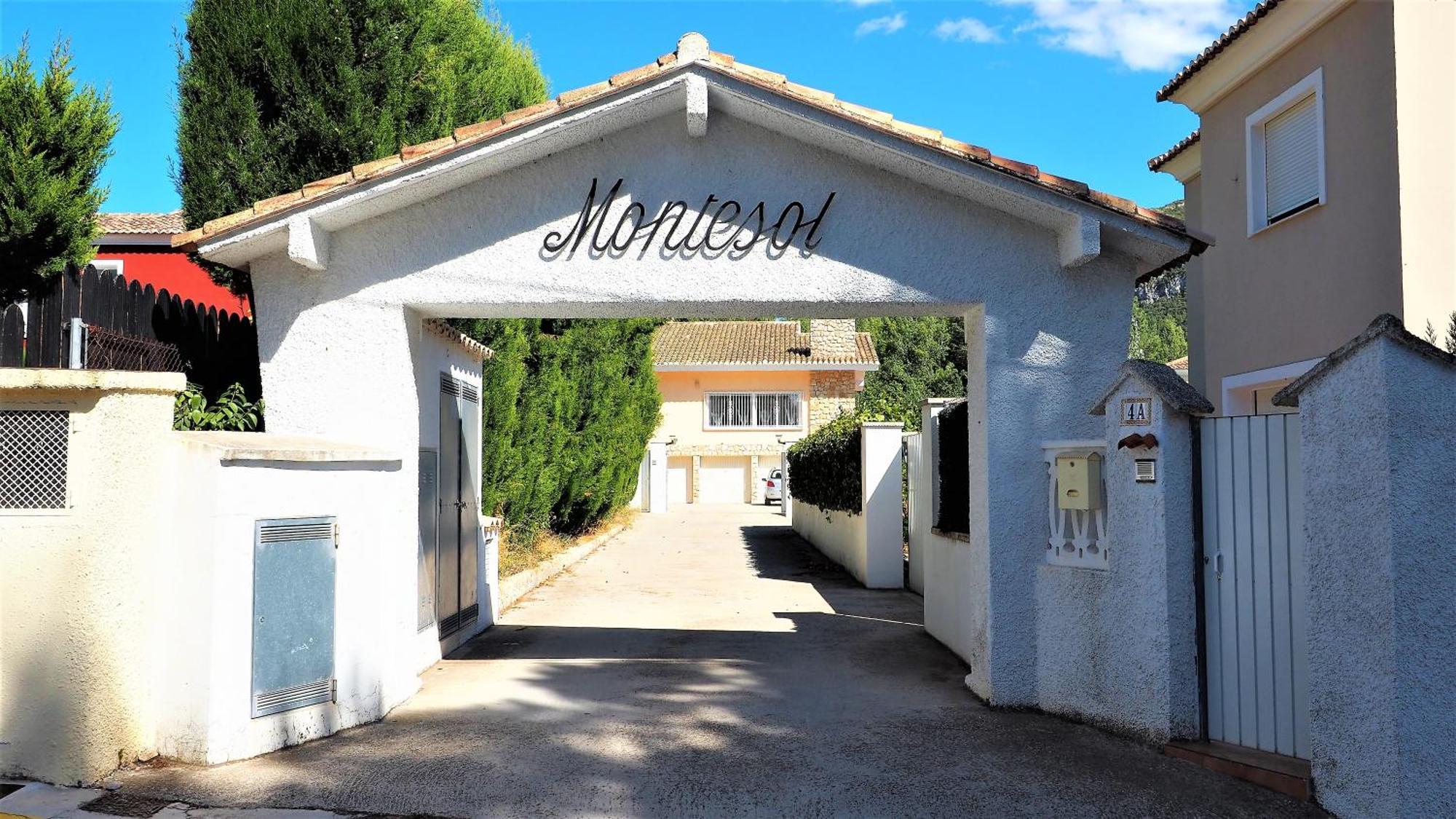 Villa Montesol La Drova Exteriör bild